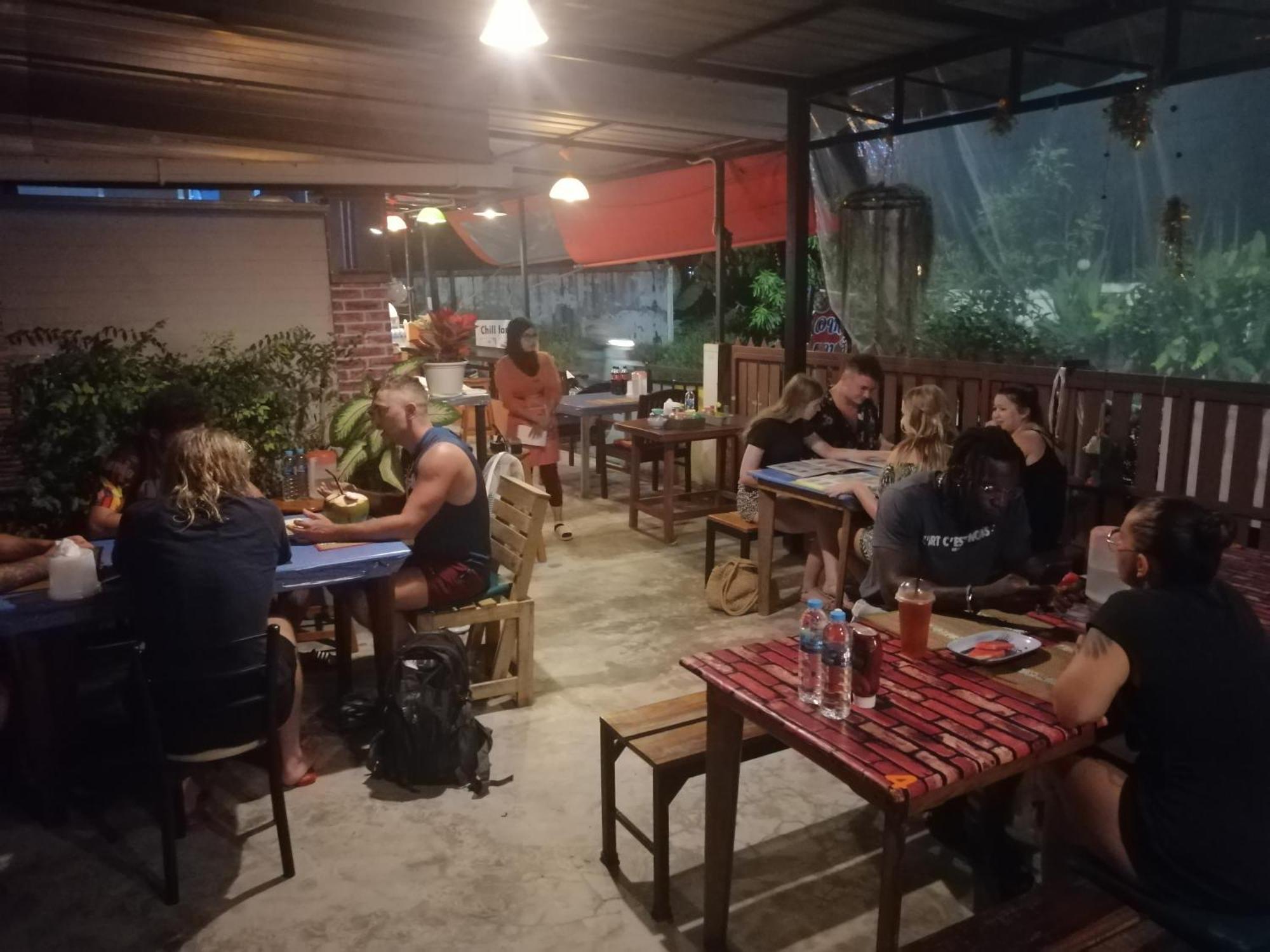 Hotel Chill Land House Bang Tao Beach  Esterno foto