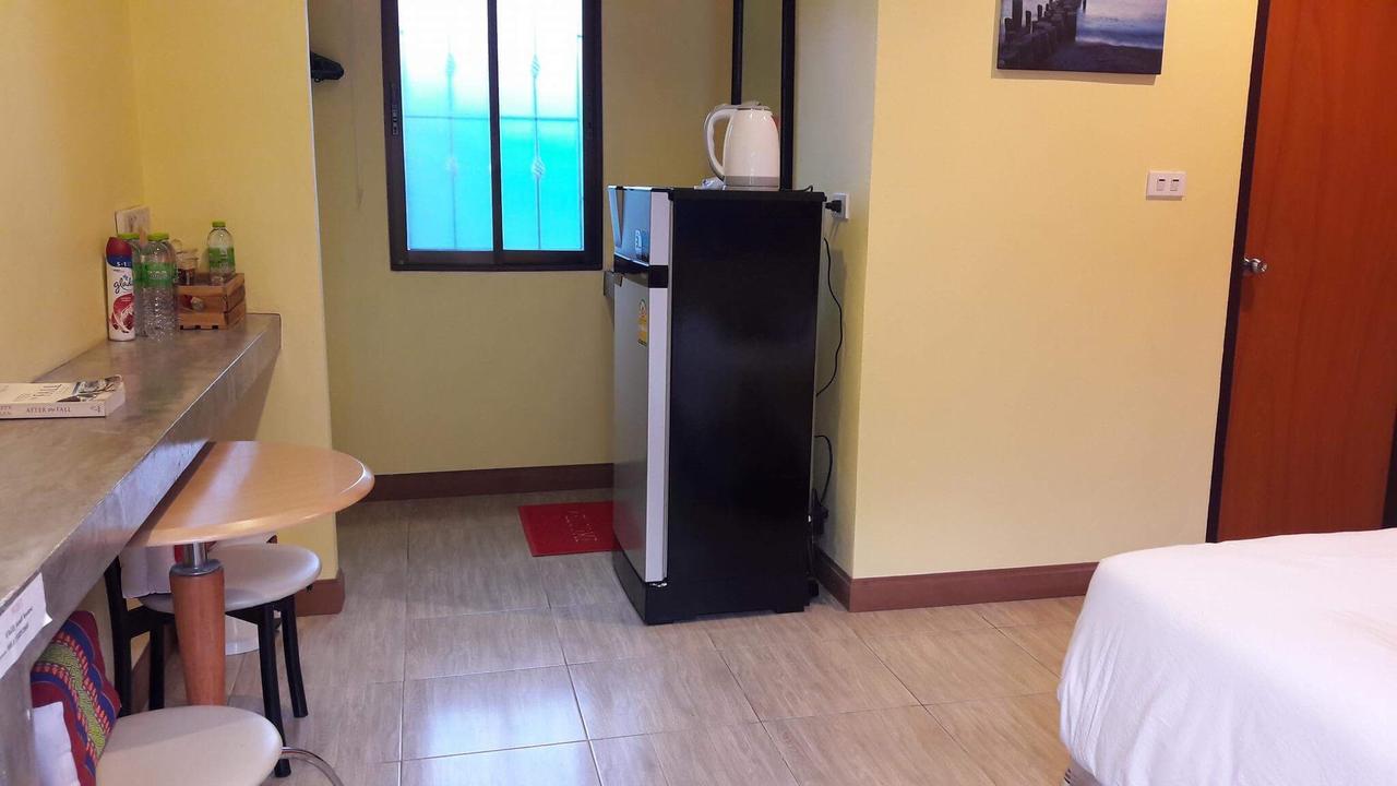 Hotel Chill Land House Bang Tao Beach  Esterno foto