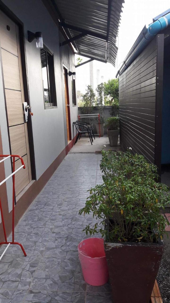 Hotel Chill Land House Bang Tao Beach  Esterno foto