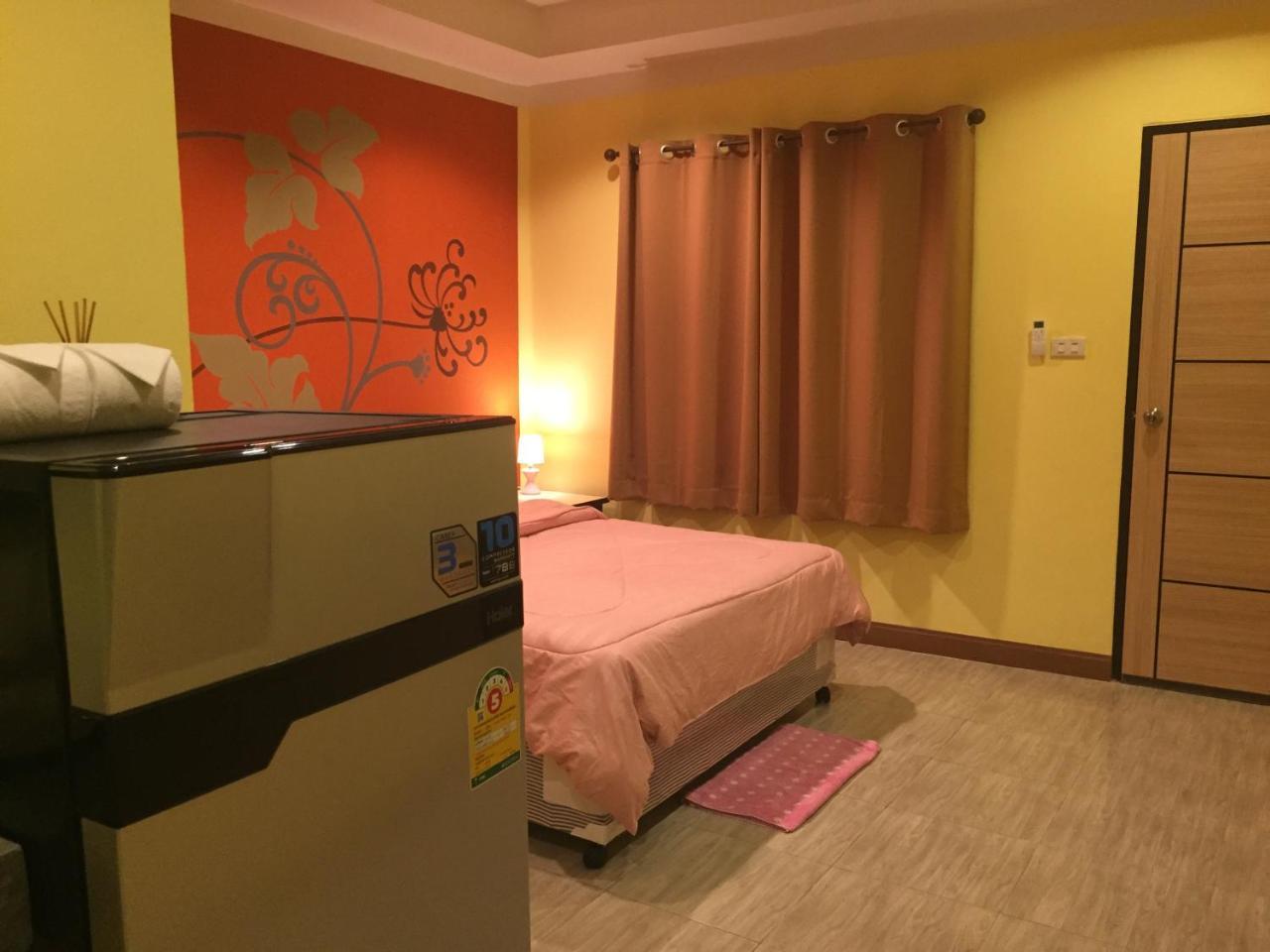 Hotel Chill Land House Bang Tao Beach  Esterno foto